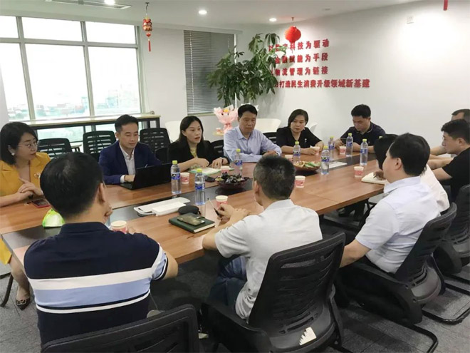 永新昌與云倉配，舉行隆重戰(zhàn)略合作簽約儀式。強強聯(lián)手，合作共贏