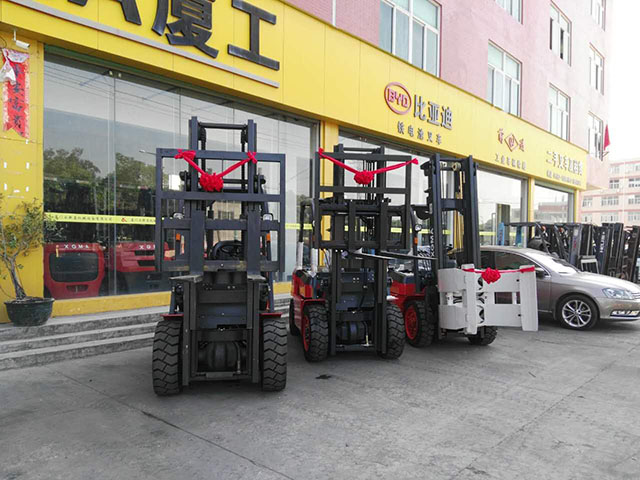 迎中秋慶國慶，叉車銷售依然熱情 勇創(chuàng)佳績